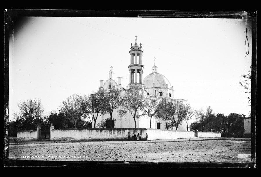 El Santuario de Guadalupe con una sola torre