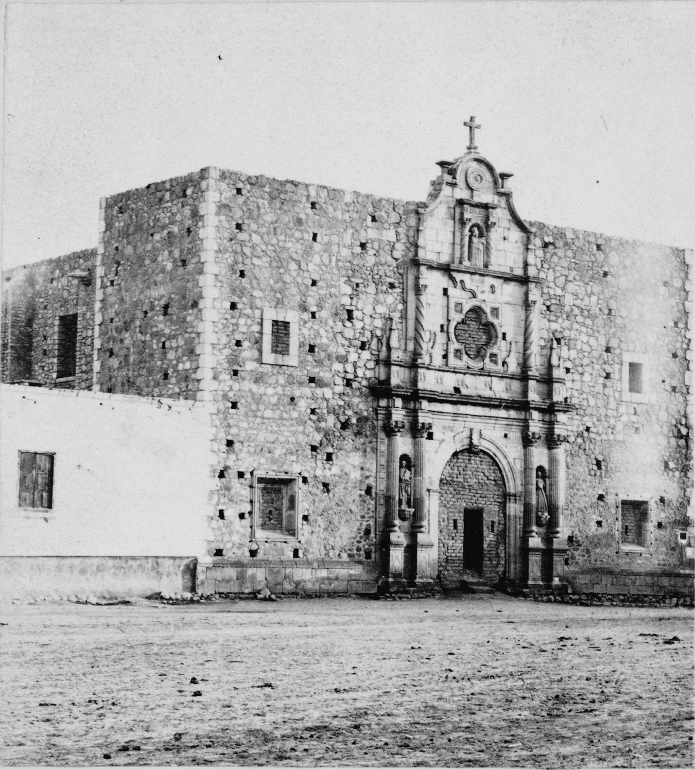 Templo inconcluso del Colegio de Loreto · ca. 1880